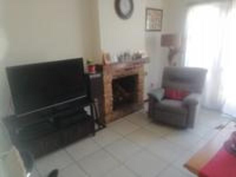 To Let 3 Bedroom Property for Rent in Parklands Western Cape
